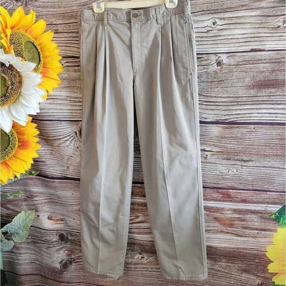 Duxbak Mens Pleated front Beige pants - Picture 1 of 5